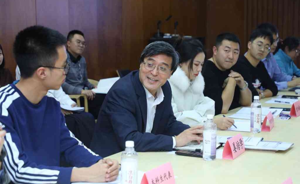 副校长姜培学参加2023-2024学年度秋季学期第一次校领导接待日