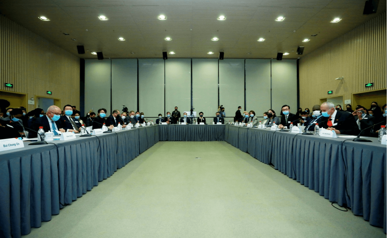 共建“一带一路” 共享新经济与繁荣——拉美和加勒比大使荟清华活动举行
