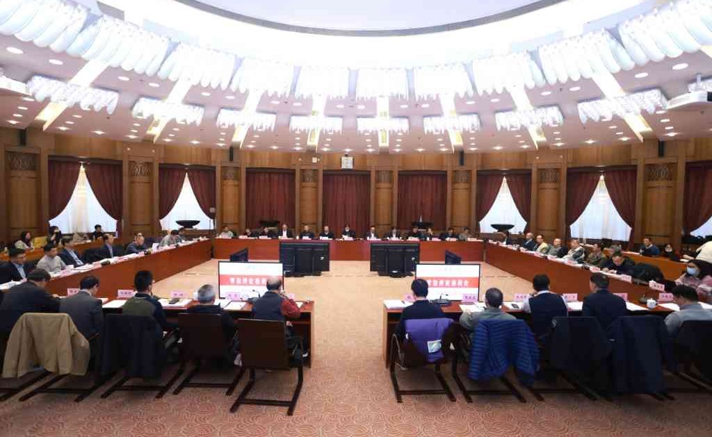 清华大学学位评定委员会2025年第五次全体会议举行